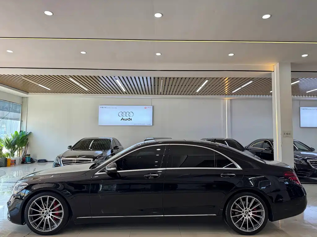 Mercedes-Benz S-Class — миниатюра 4
