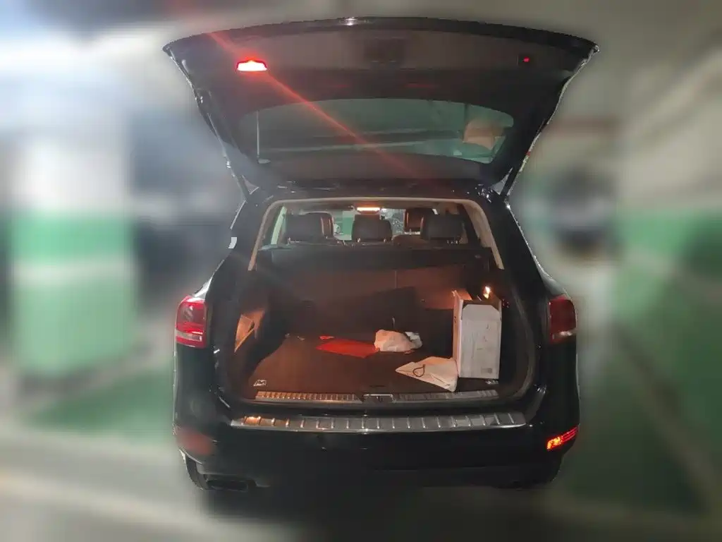Volkswagen Touareg — миниатюра 10