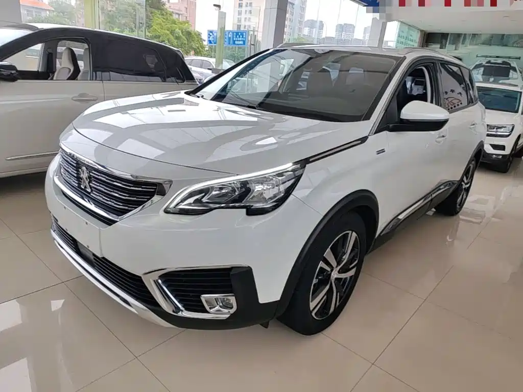 Peugeot 5008 — миниатюра 2