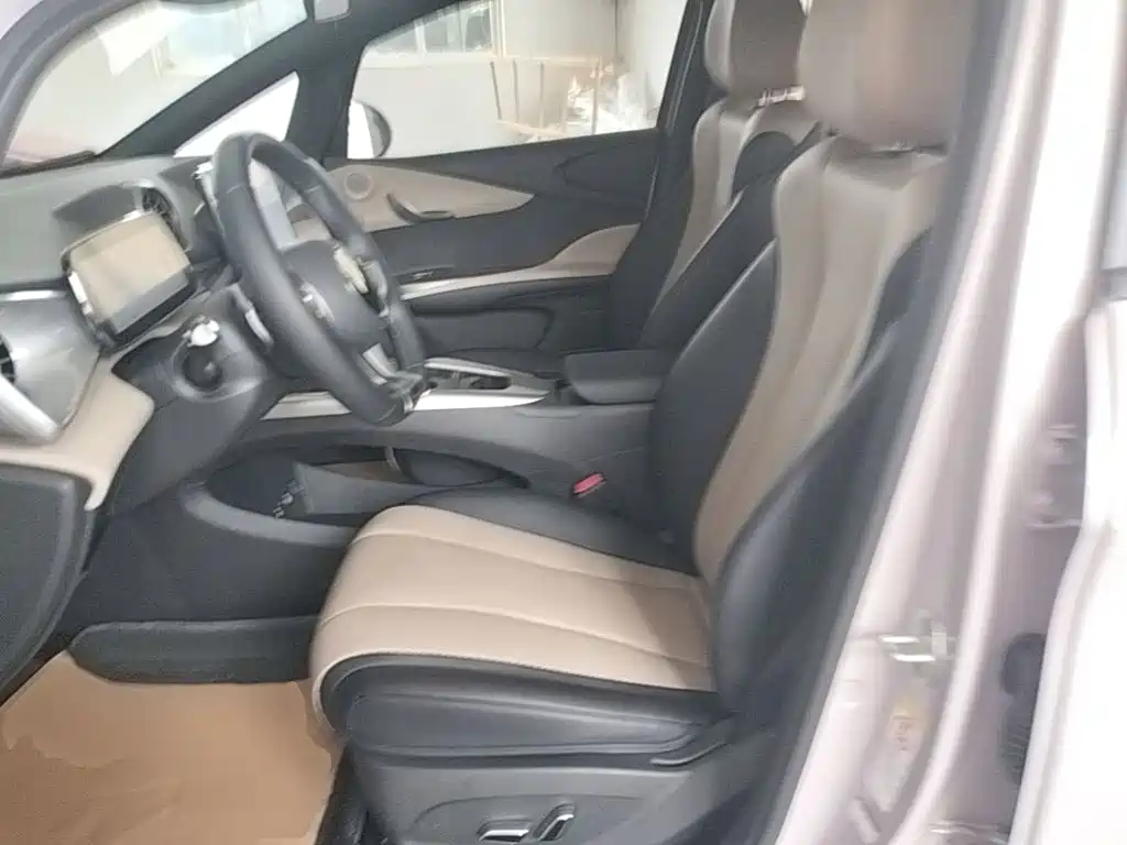 BYD Dolphin — миниатюра 15