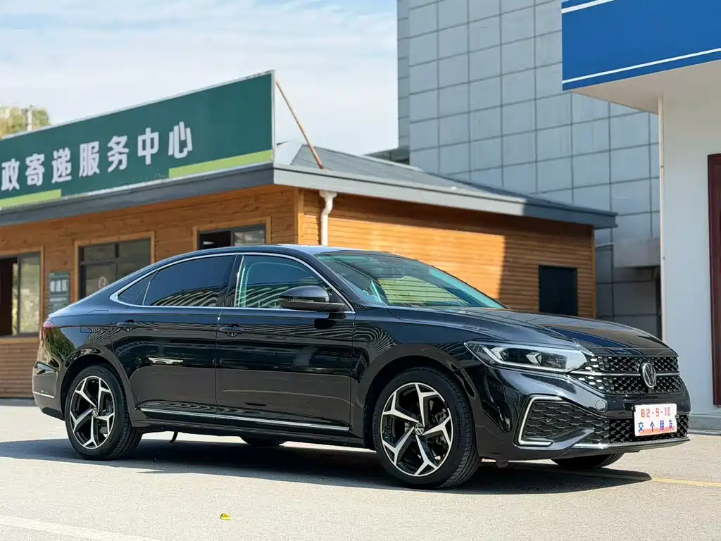 Volkswagen Passat — миниатюра 3