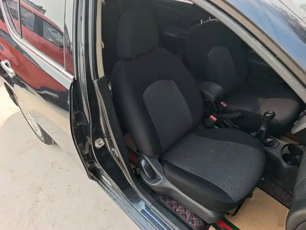 Nissan Sunny — миниатюра 25