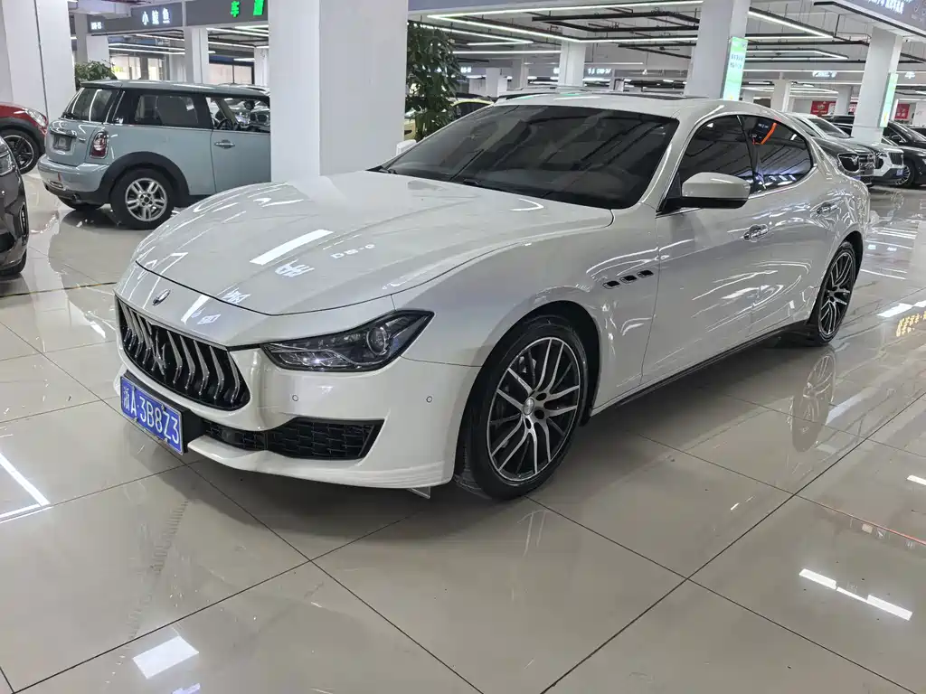 Maserati Ghibli