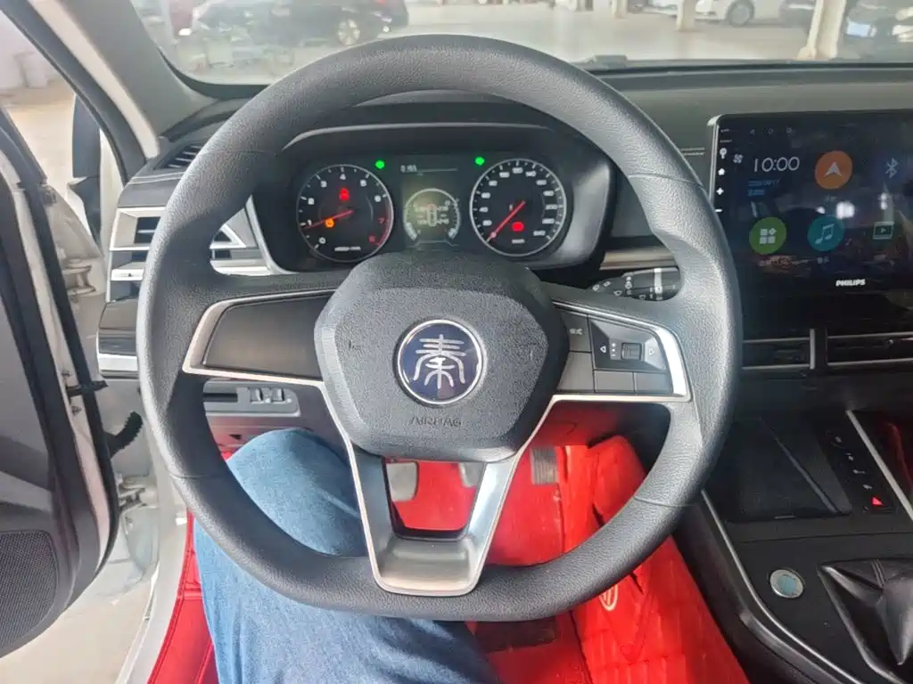 BYD Qin — миниатюра 11
