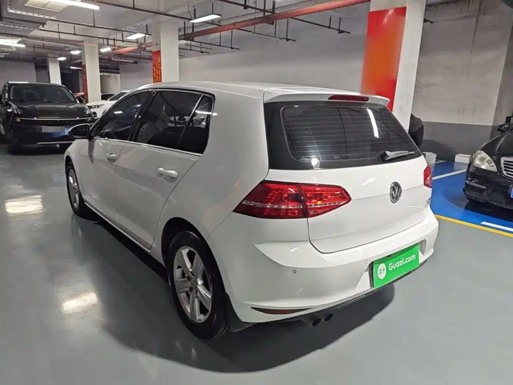 Volkswagen Golf — миниатюра 5
