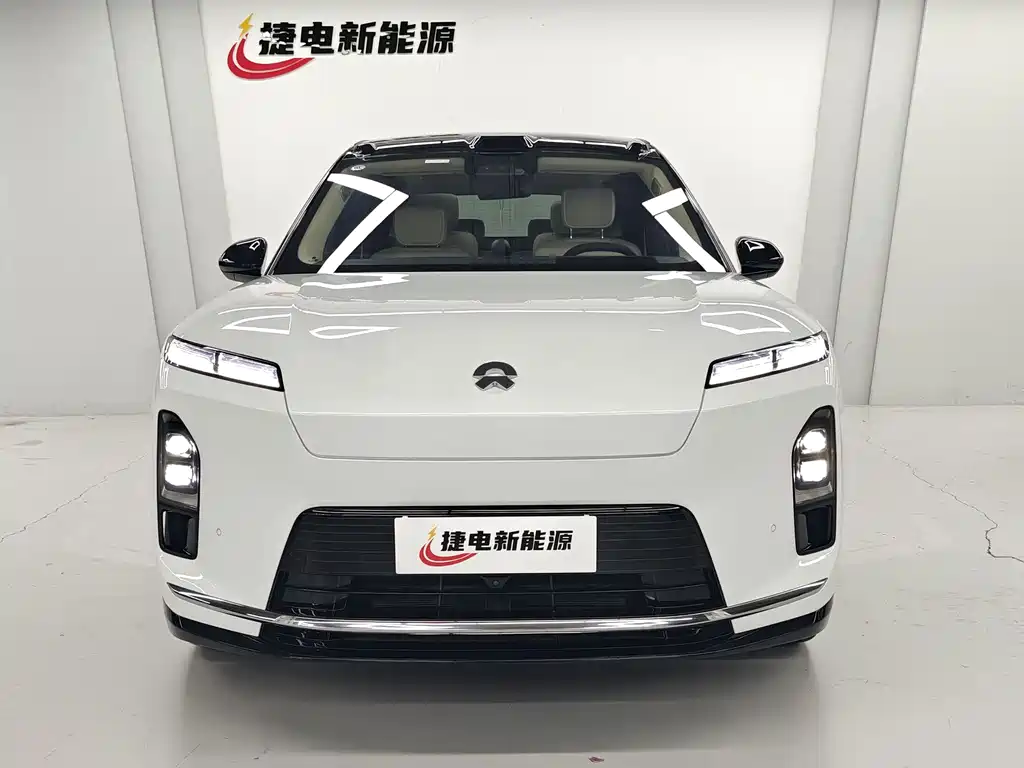 NIO ES8 — миниатюра 2