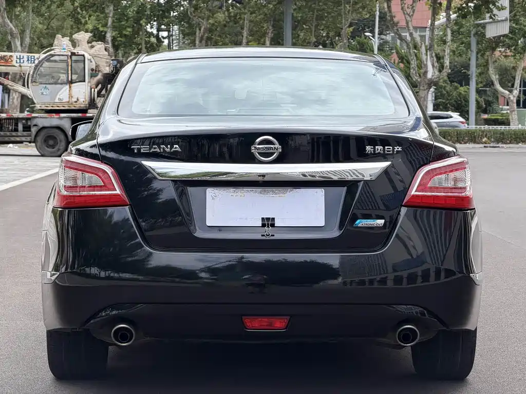 Nissan Teana — миниатюра 5