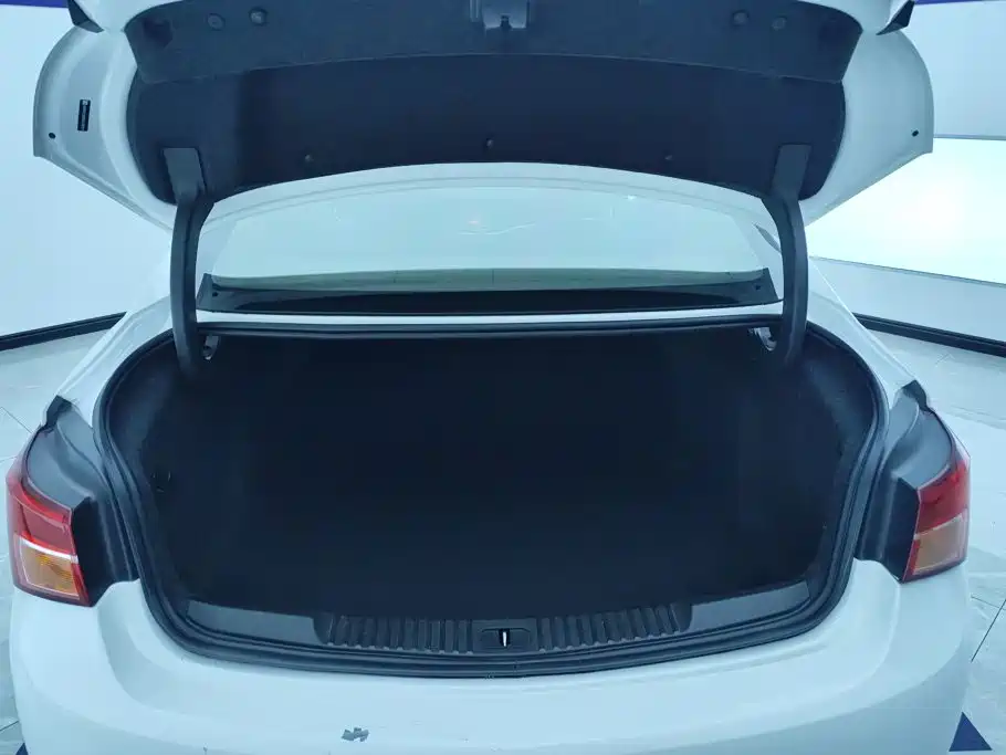 Buick Verano — миниатюра 4