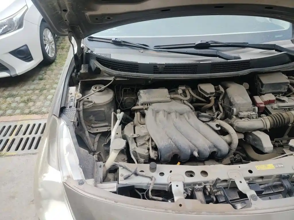 Nissan Sunny — миниатюра 20