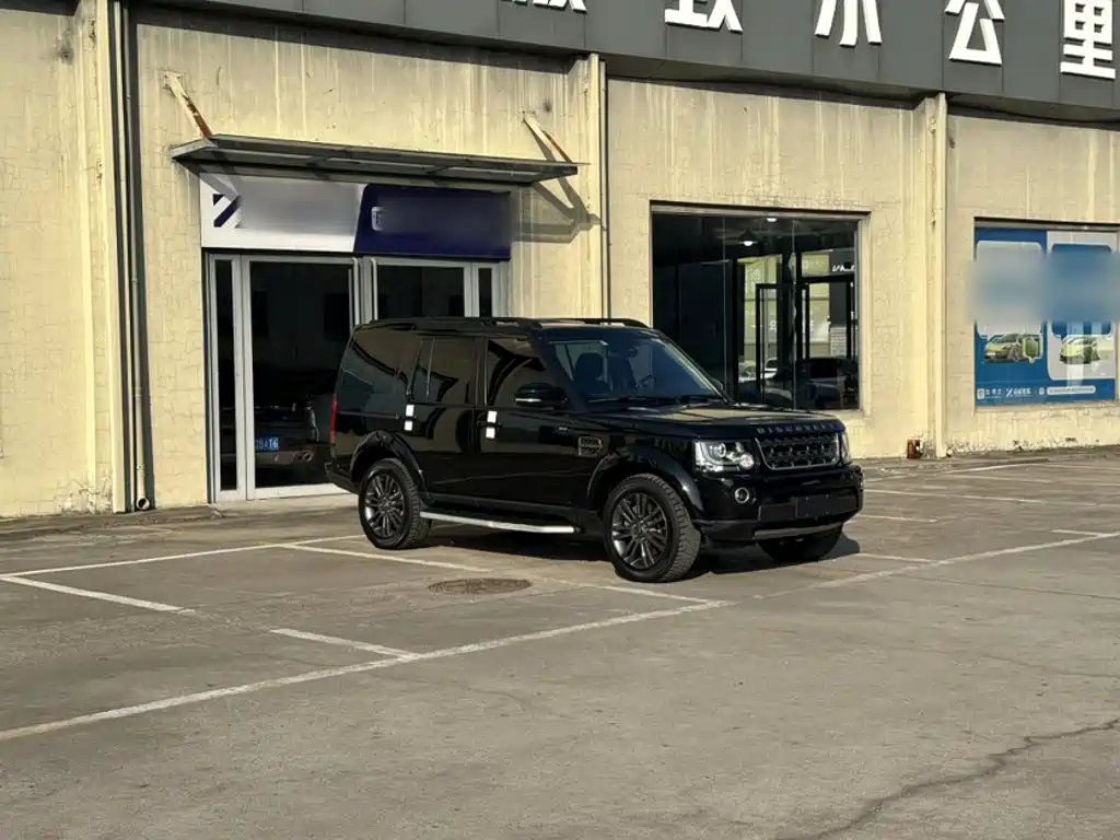 Land Rover Discovery — миниатюра 10