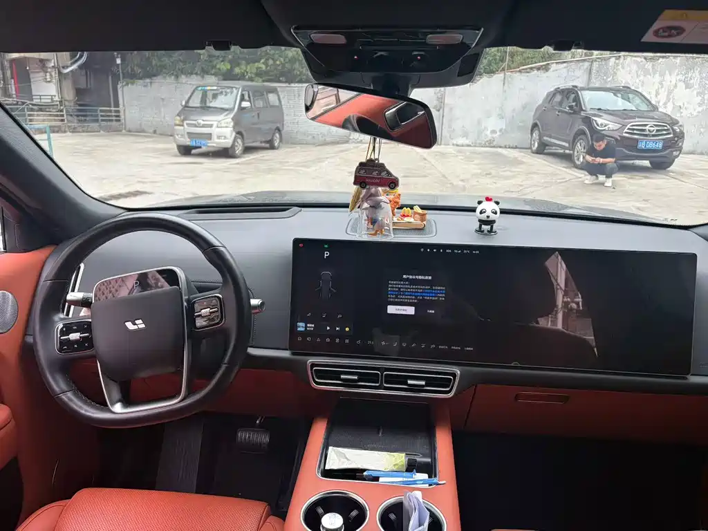Li Auto Li L8 — миниатюра 5