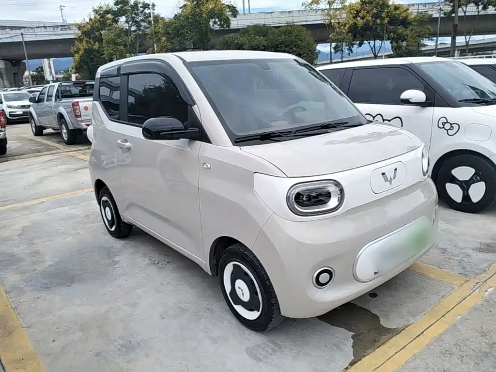 Wuling MINIEV — миниатюра 4