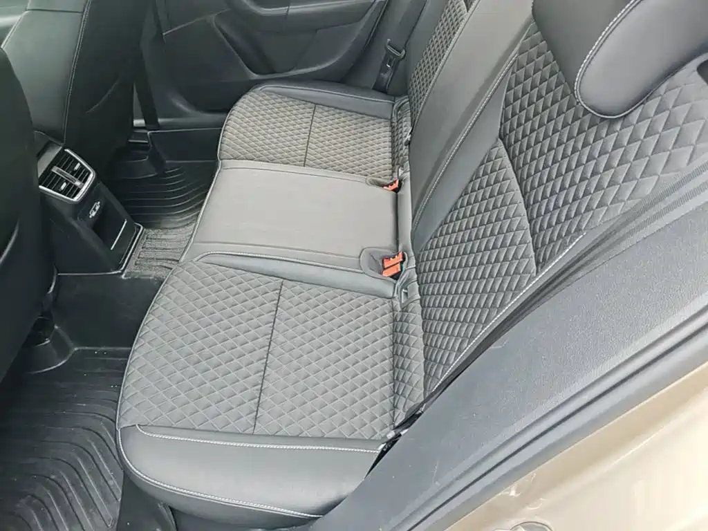 Skoda Octavia — миниатюра 17