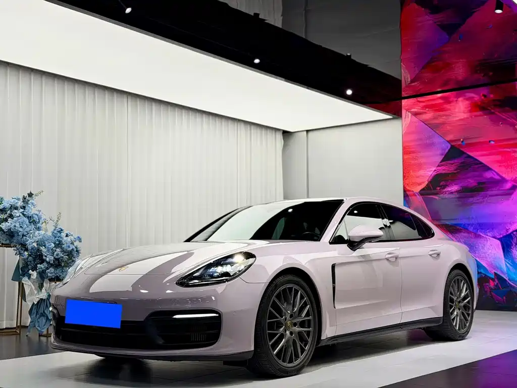 Купить Porsche Panamera