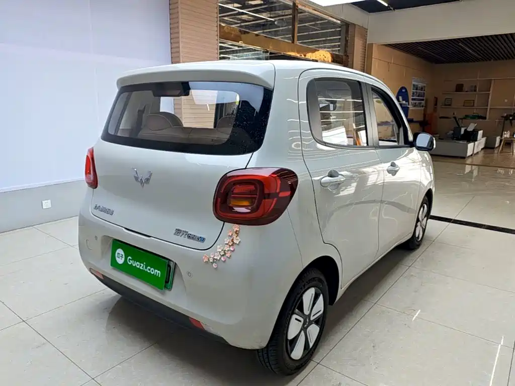 Wuling MINIEV — миниатюра 7