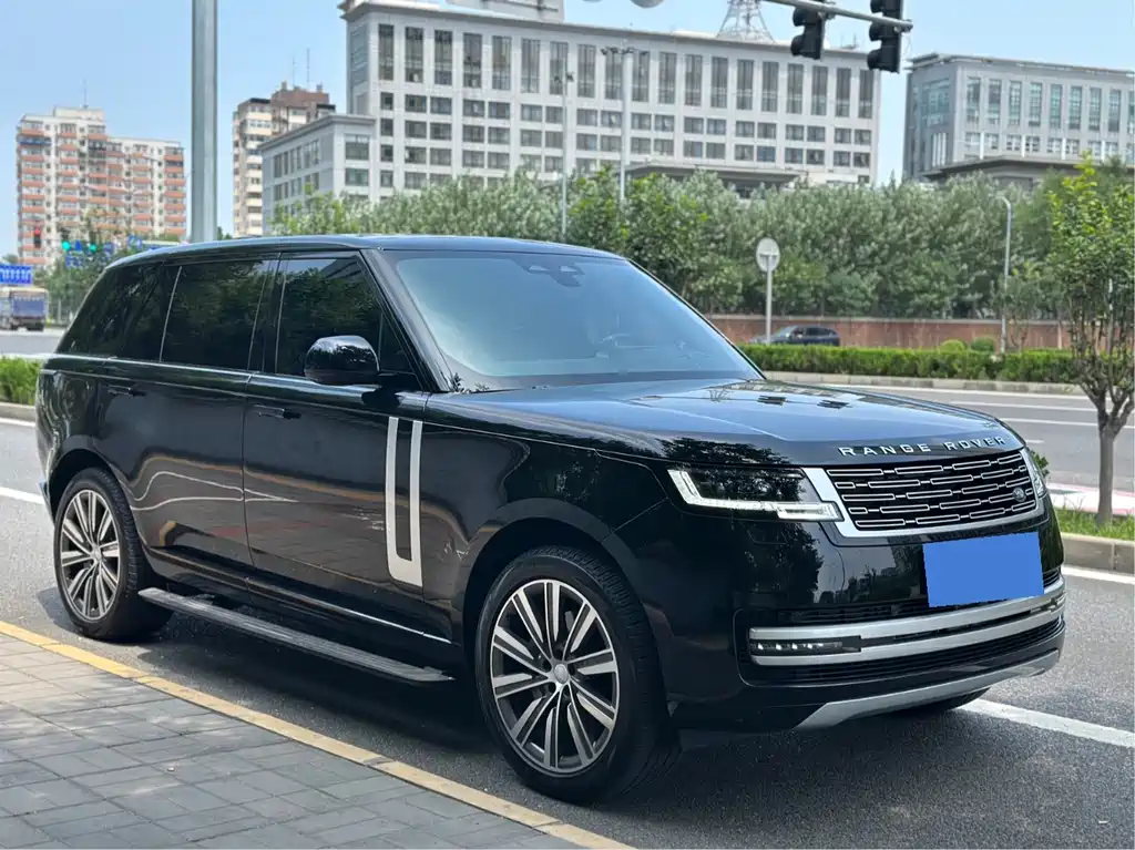 Land Rover Range Rover 2025 3.0 L6 400PS Long Wheelbase