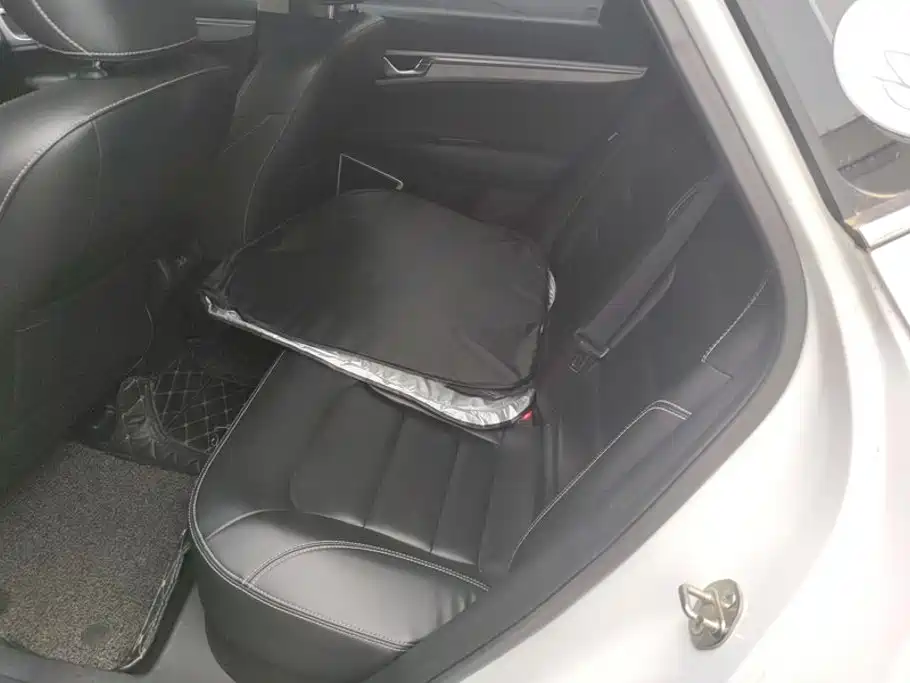 Geely Emgrand GS — миниатюра 11