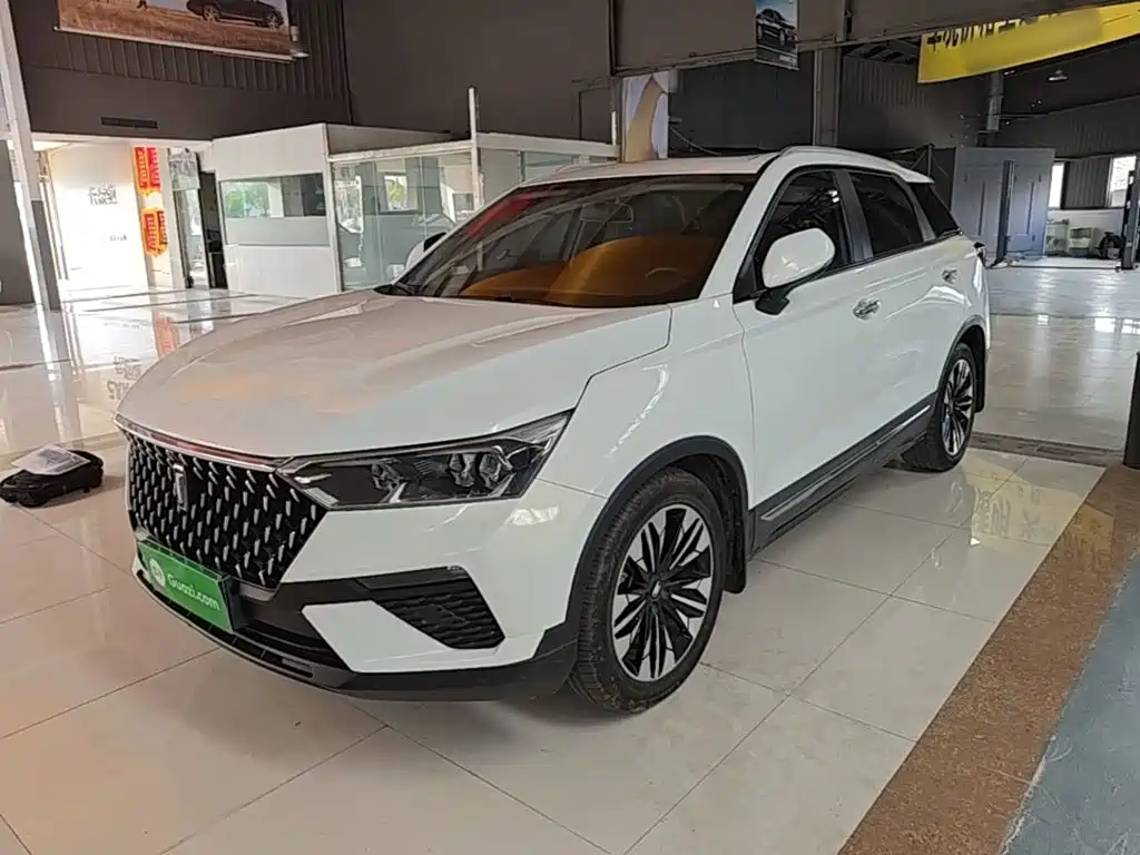 Bestune T77 — миниатюра 2