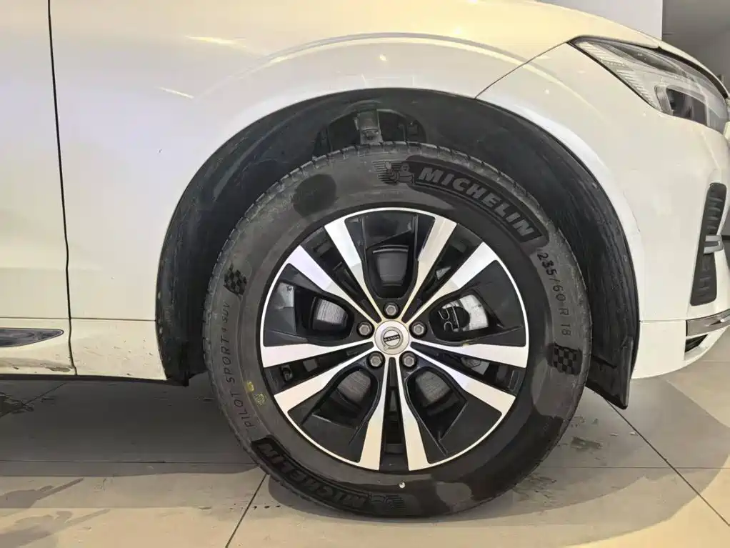 Volvo XC60 — миниатюра 6