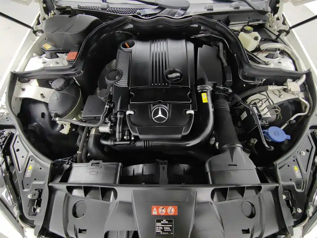 Mercedes-Benz E-Class (Import) — миниатюра 6