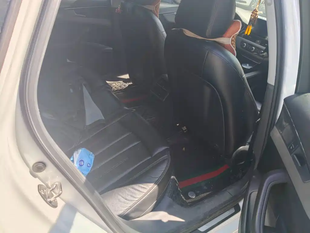 Audi A4L — миниатюра 3