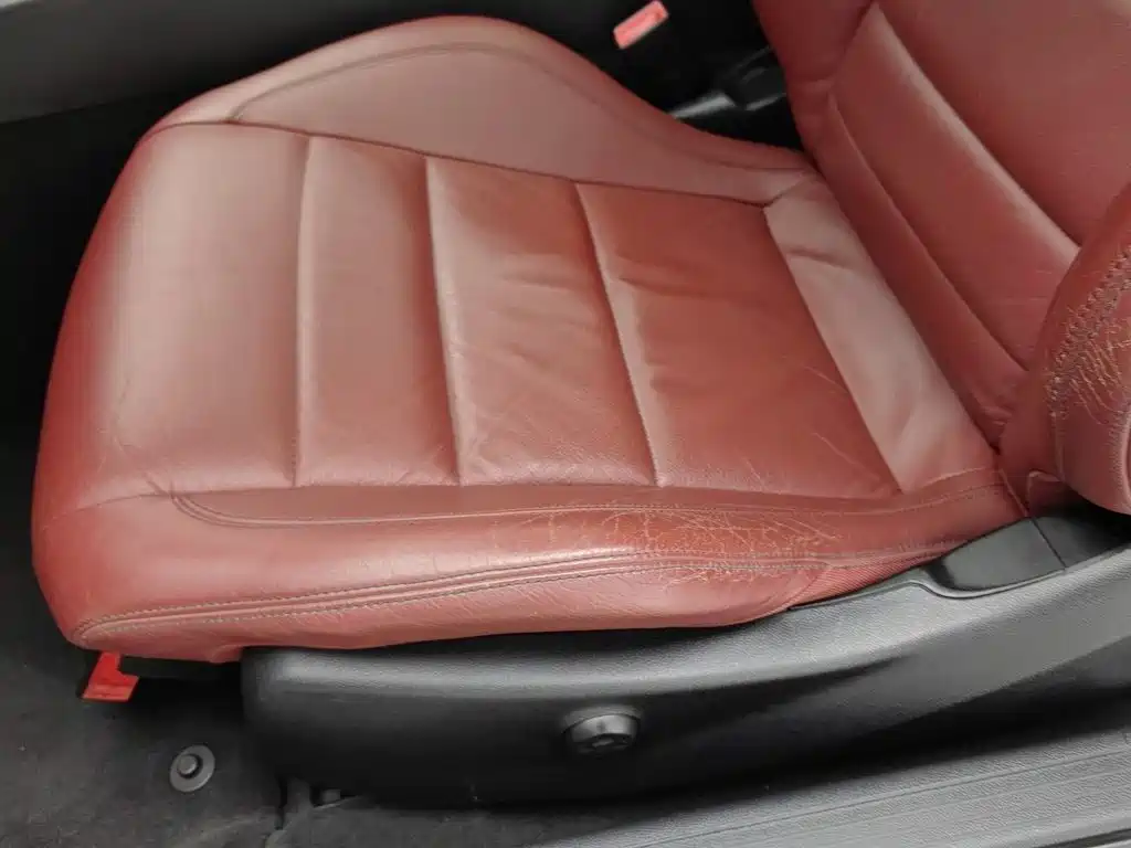 Mercedes-Benz E-Class (Import) — миниатюра 20