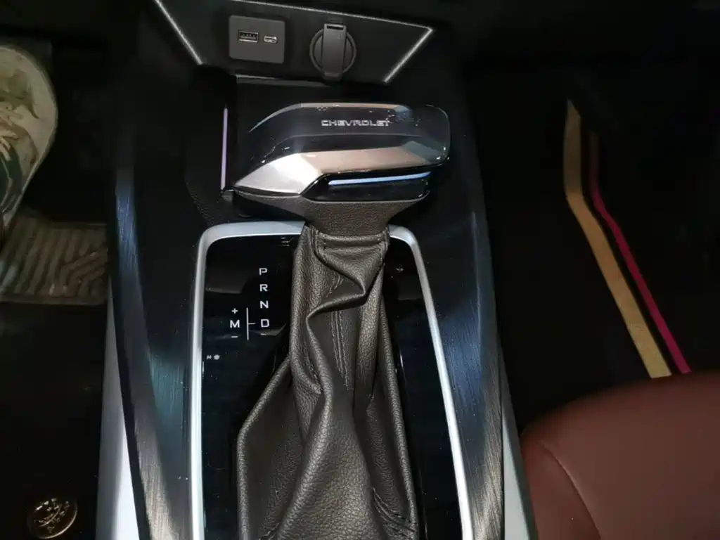 Chevrolet Monza — миниатюра 14