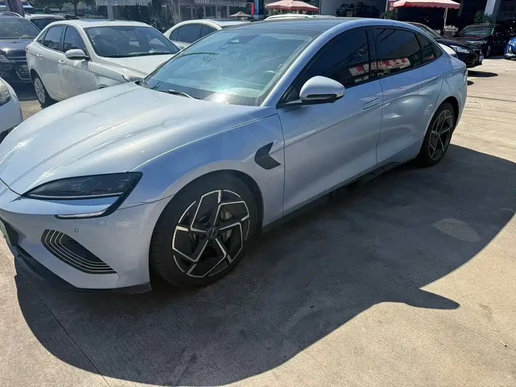 BYD Seal — миниатюра 4