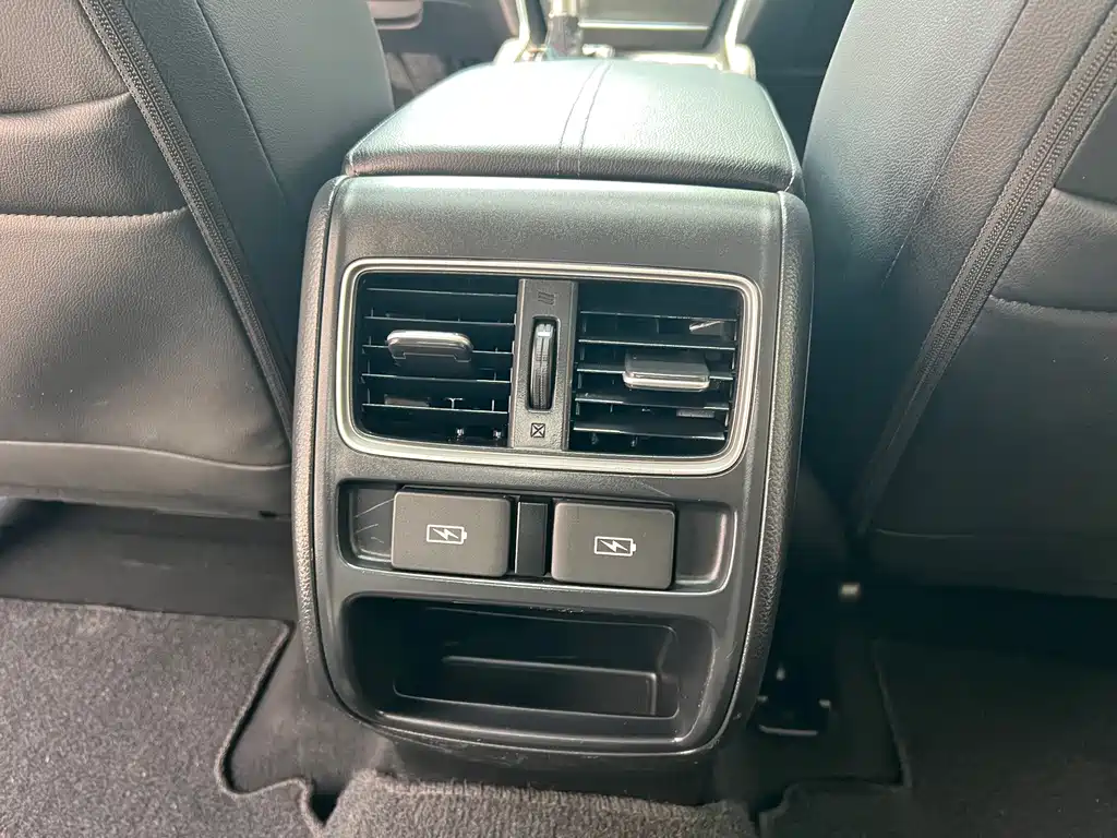 Honda Accord — миниатюра 12