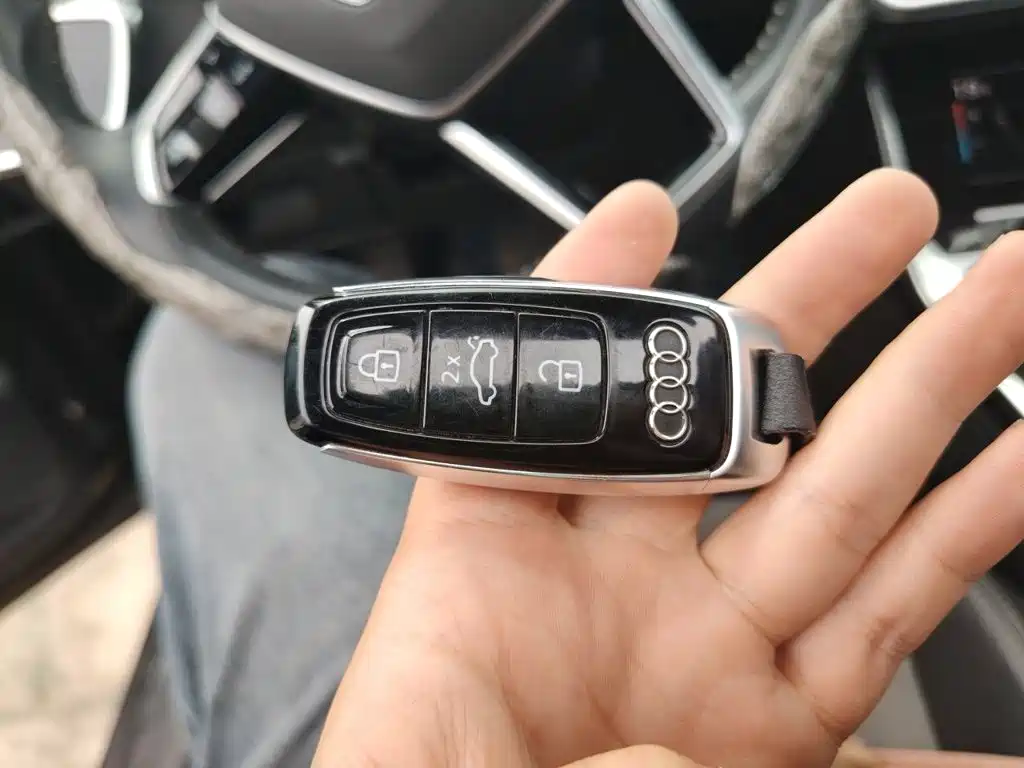 Audi A6L — миниатюра 12