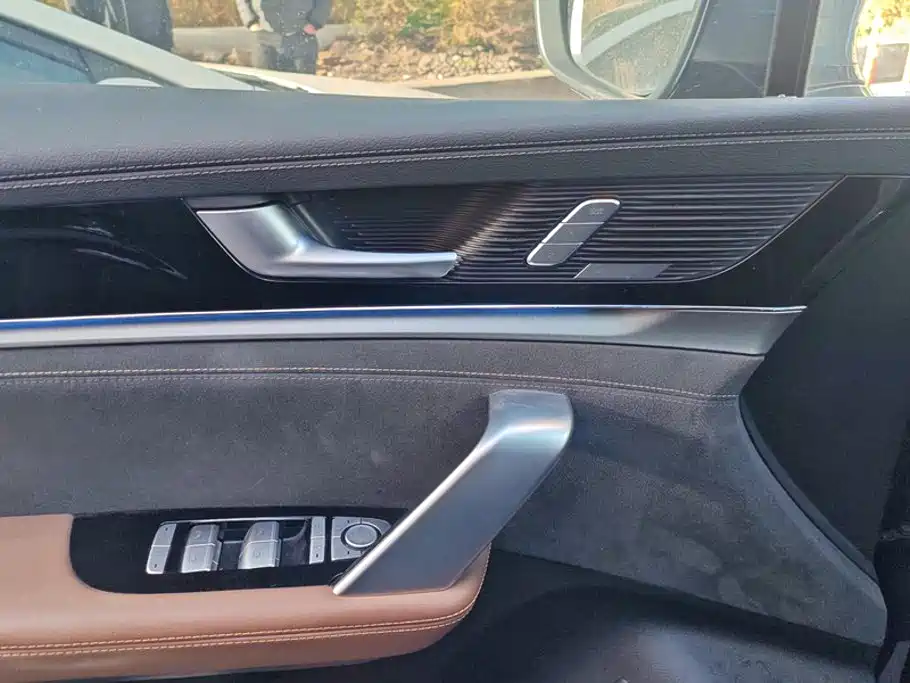 BYD Tang New Energy — миниатюра 7