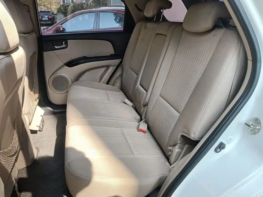 Kia Sportage — миниатюра 13