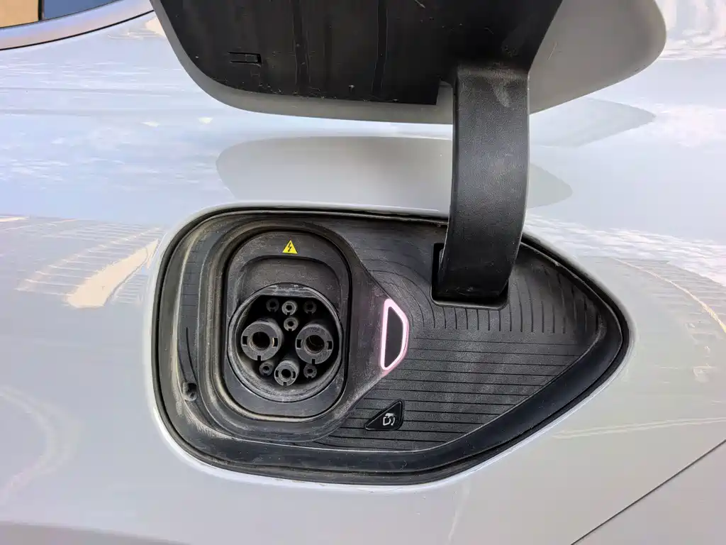 NIO ET5 — миниатюра 14
