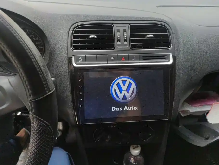 Volkswagen Polo — миниатюра 13