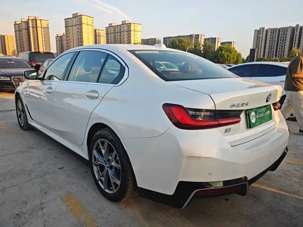BMW i3 — миниатюра 5