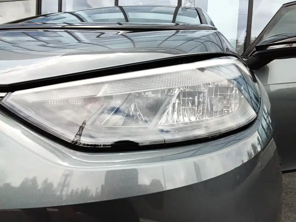 Volkswagen ID.3 — миниатюра 3