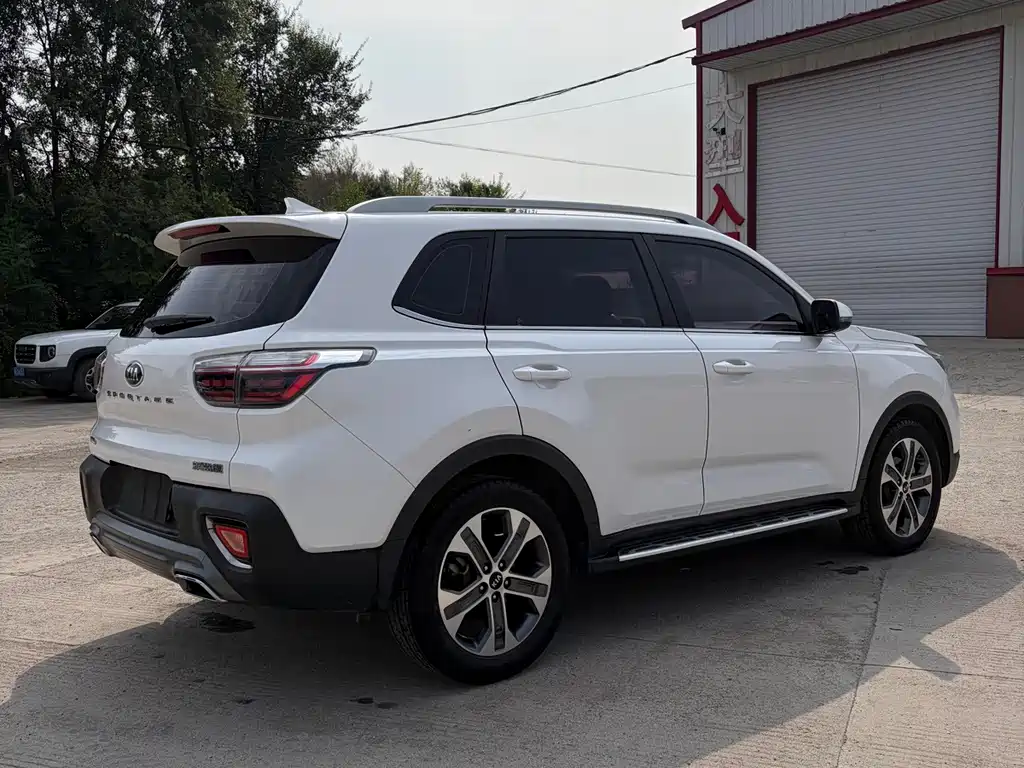 Kia Sportage — миниатюра 7