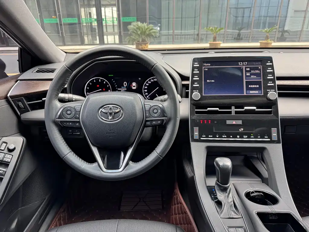 Toyota Avalon — миниатюра 9