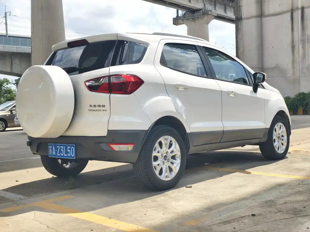 Ford EcoSport 2013 1.5L AT Luxury