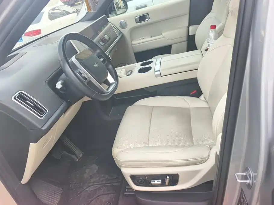 Li Auto Li L9 — миниатюра 9