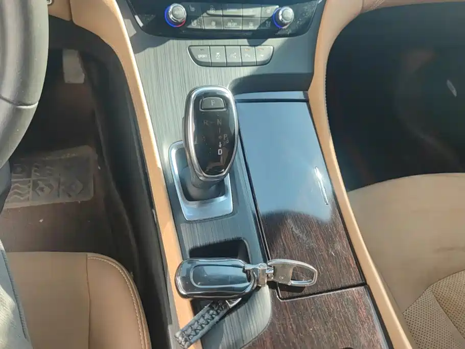 Buick LaCrosse — миниатюра 16