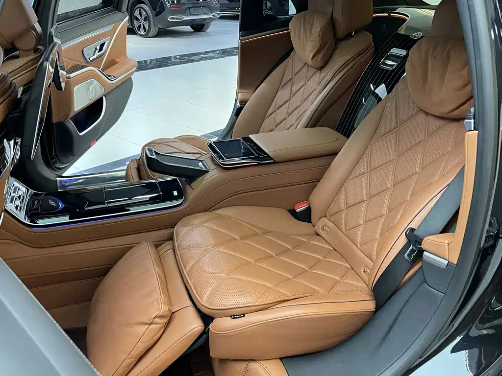 Mercedes-Benz S-Class — миниатюра 26