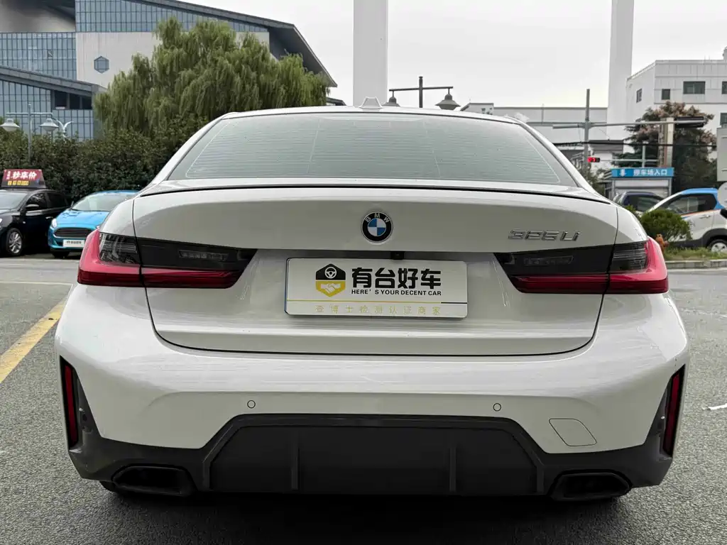 BMW 3 Series — миниатюра 3