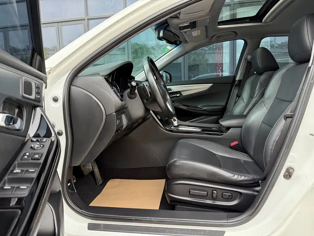 Honda Spirior — миниатюра 8