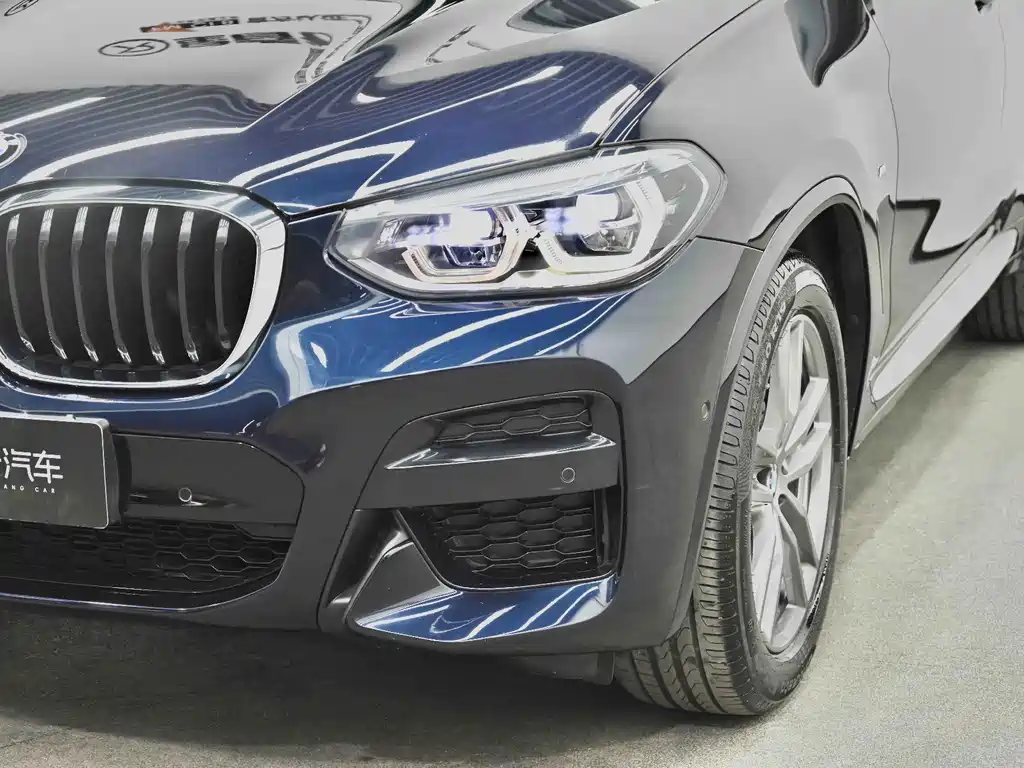 BMW X3 — миниатюра 9