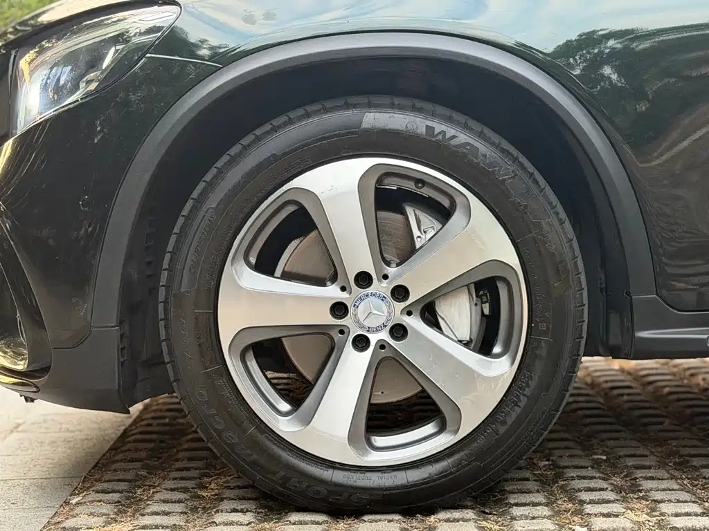 Mercedes-Benz GLC — миниатюра 23