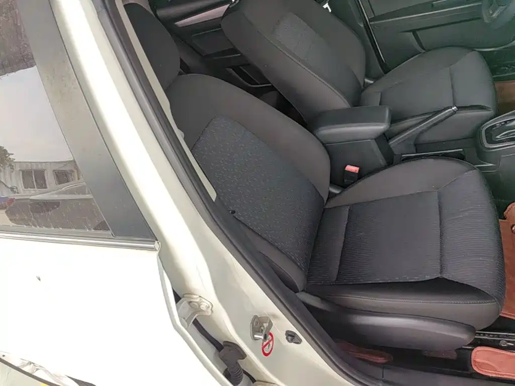 Bestune B30 — миниатюра 25
