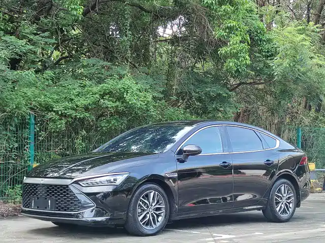 2021 BYD Qin