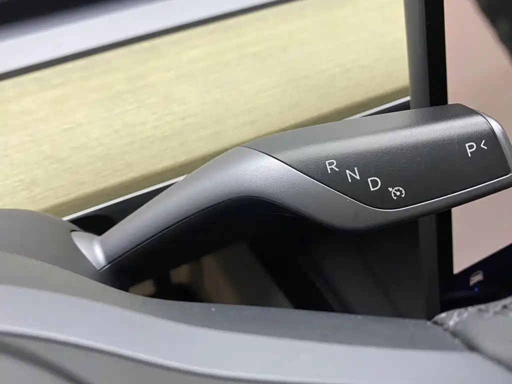 Tesla Model Y — фотографии объявления, Фото 20