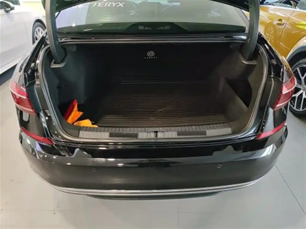 Volkswagen Passat — миниатюра 9